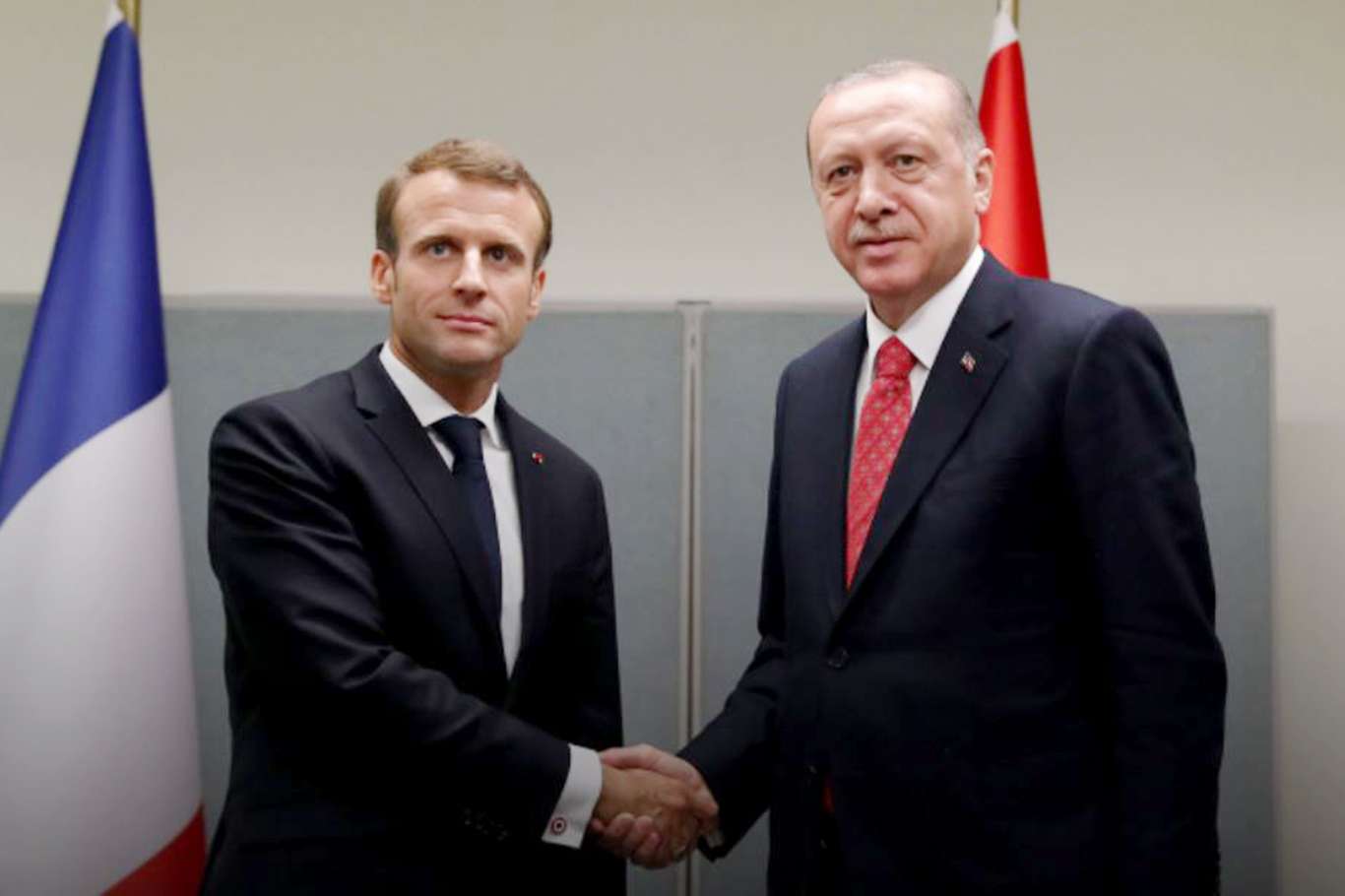 Cumhurbaşkanı Erdoğan, Macron ile telefonda görüştü Cumhurbaşkanı Erdoğan, Macron ile telefonda görüştü